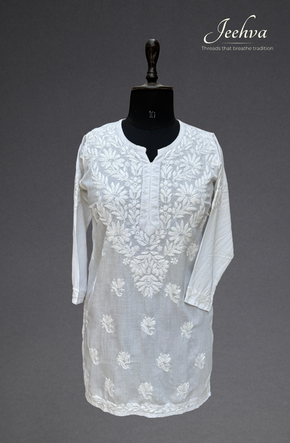 Modal short kurti