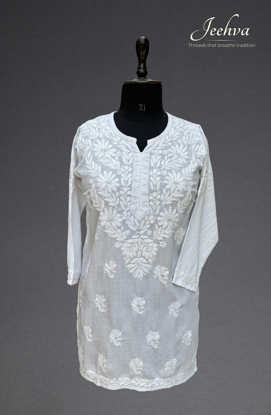 Modal short kurti